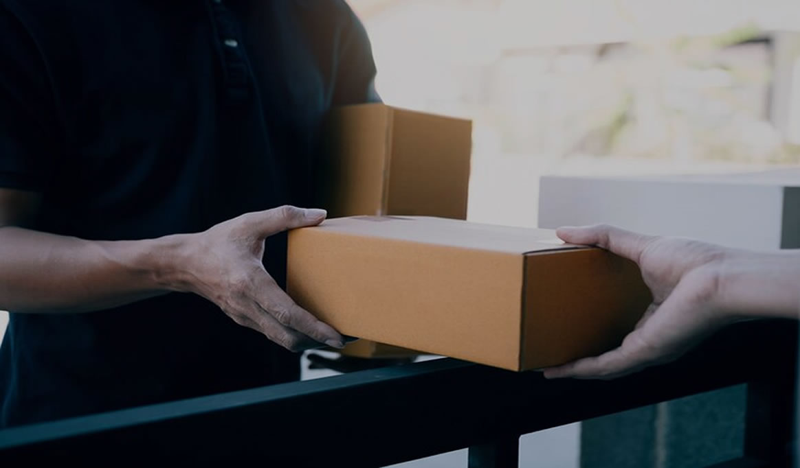 Serviços de correios